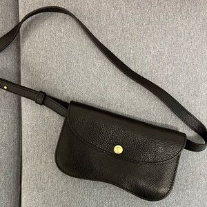 Lindquist | Faba in Black